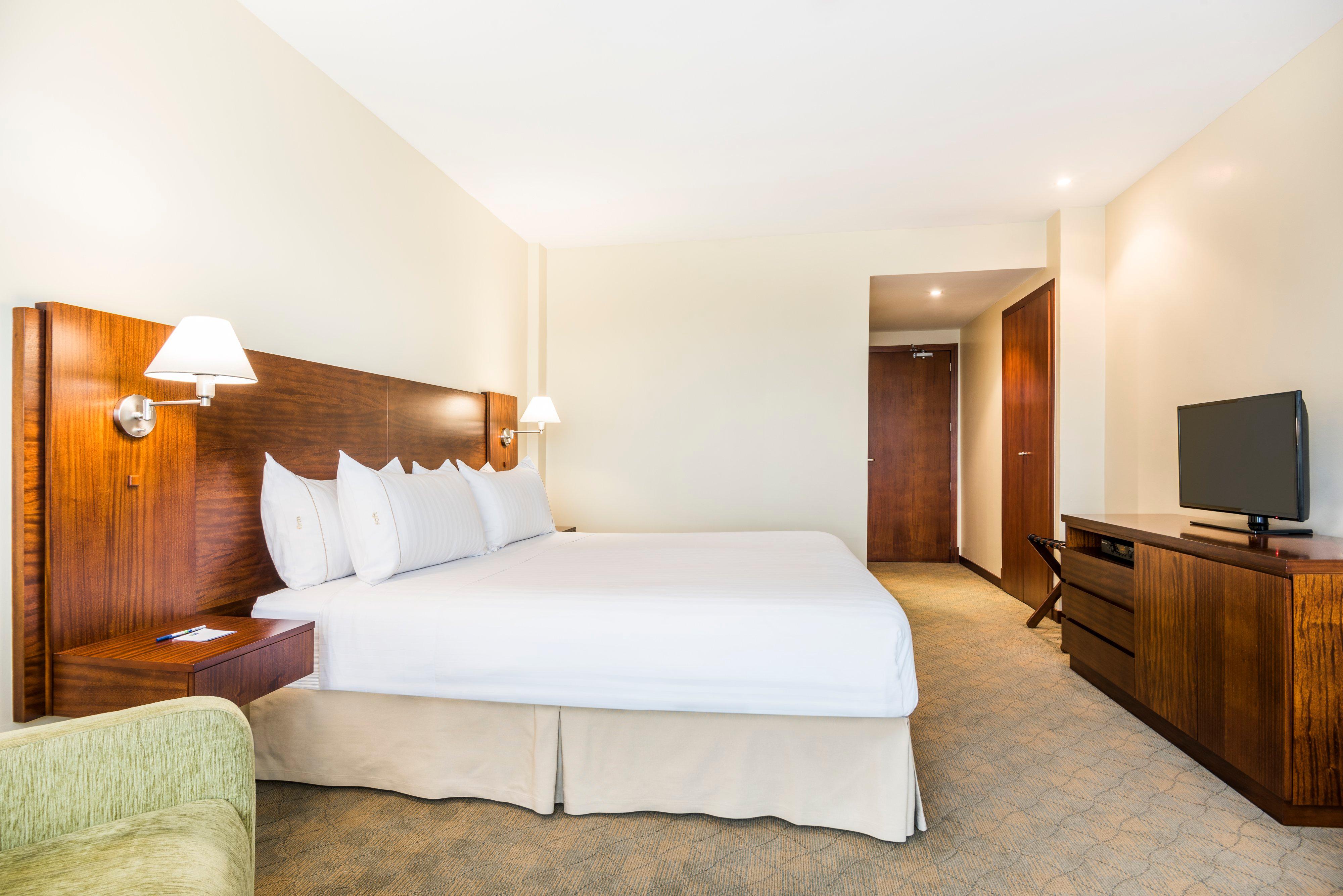 Holiday Inn Express Quito By Ihg Экстерьер фото