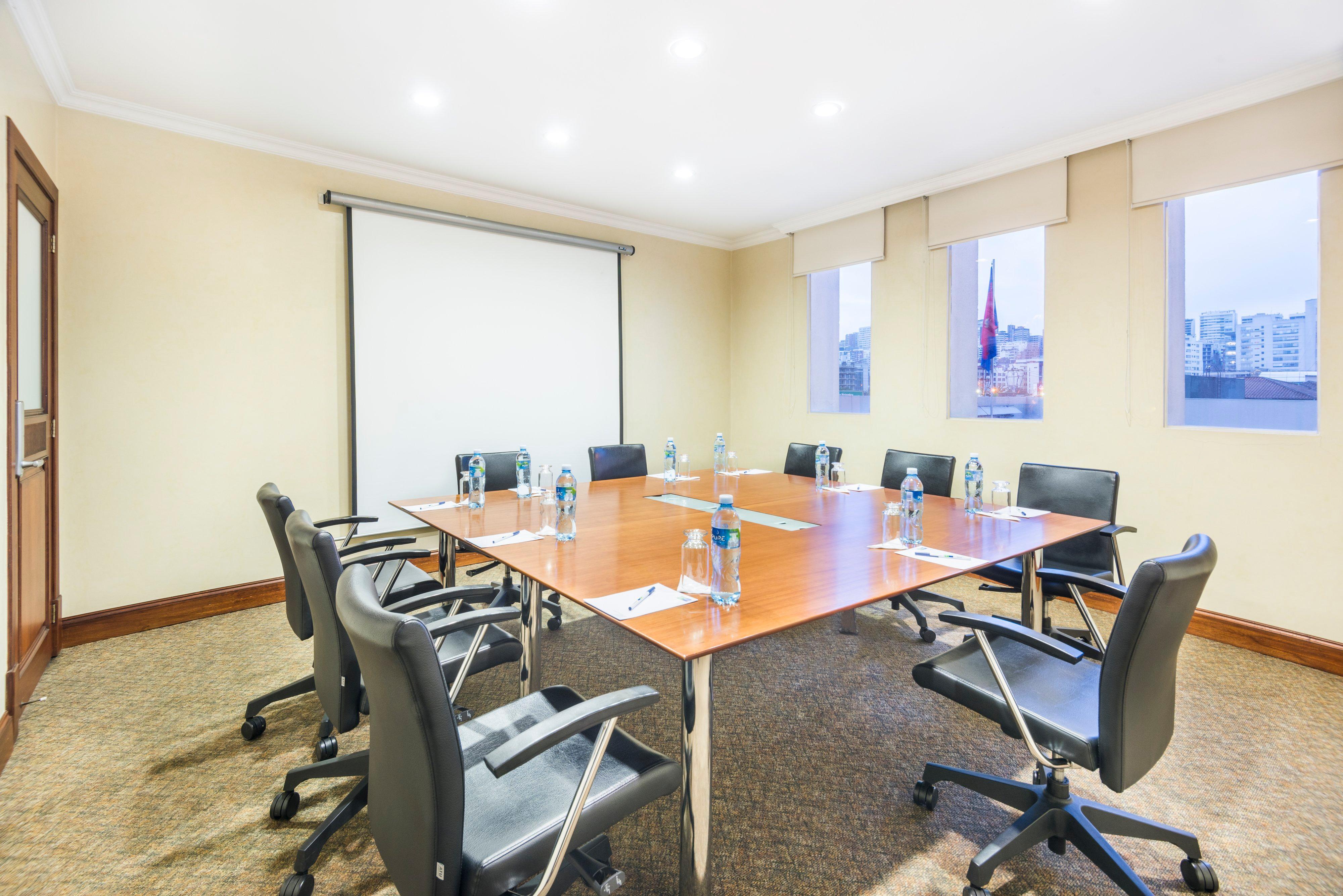 Holiday Inn Express Quito By Ihg Экстерьер фото