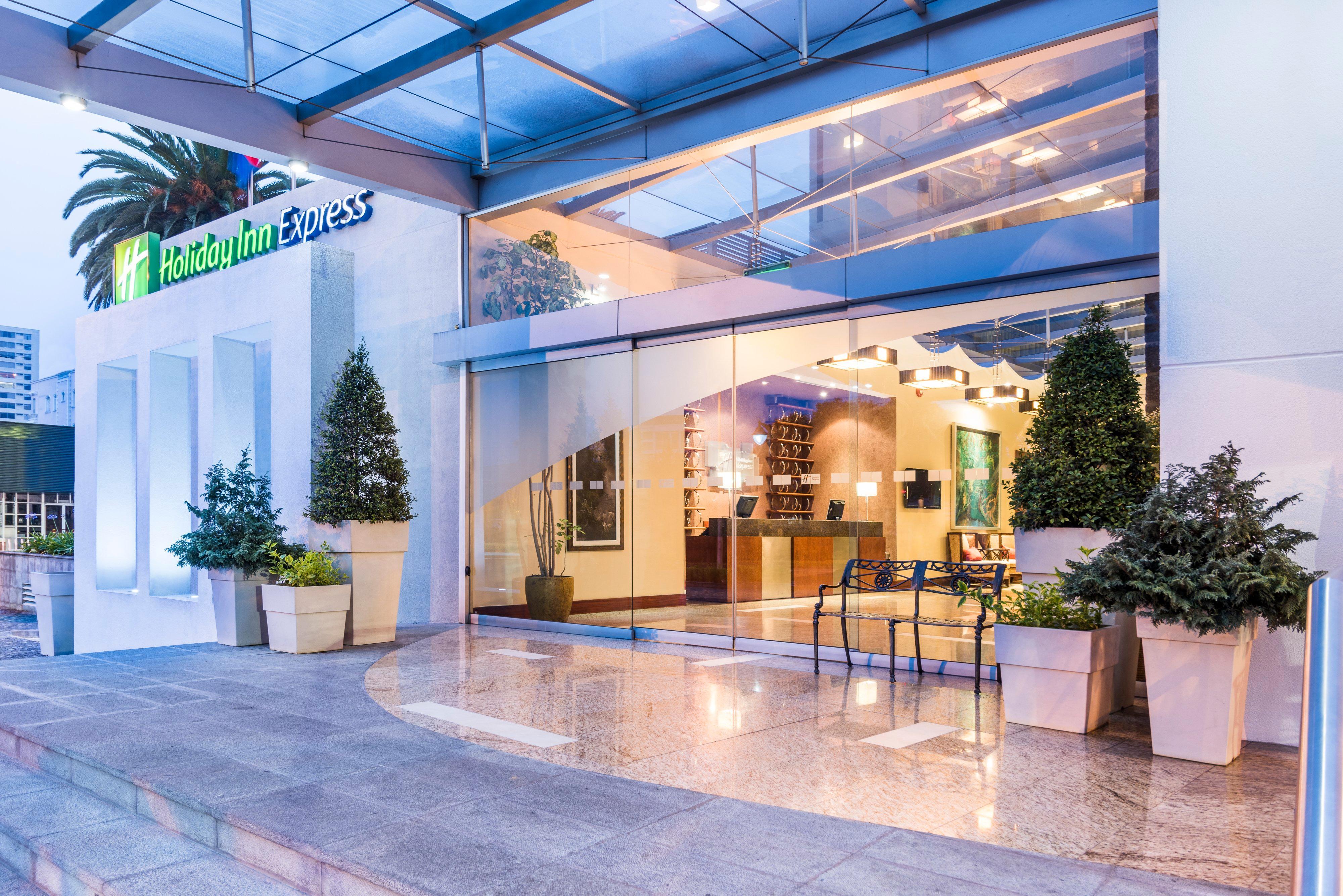 Holiday Inn Express Quito, An Ihg Hotel Экстерьер фото