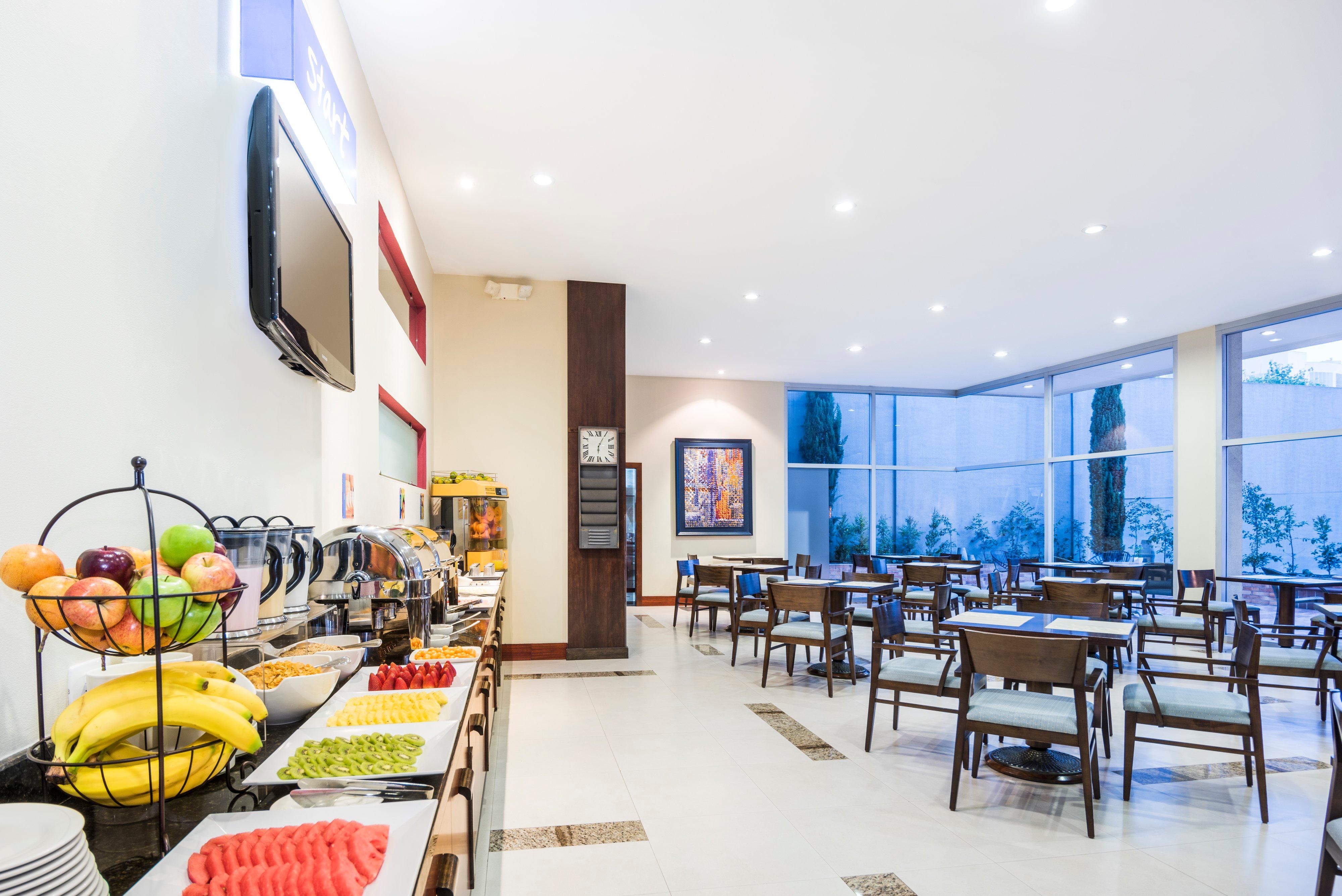 Holiday Inn Express Quito By Ihg Экстерьер фото