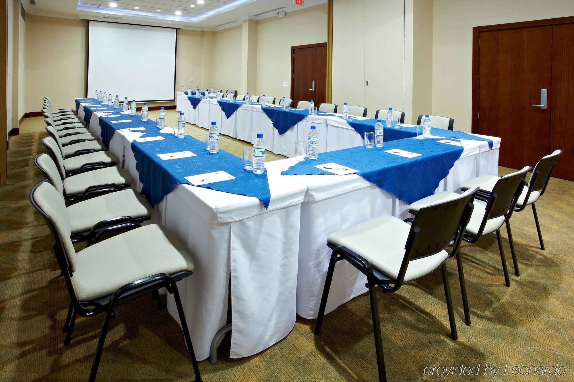 Holiday Inn Express Quito By Ihg Удобства фото