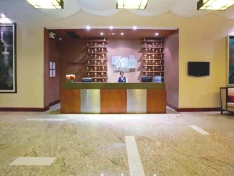 Holiday Inn Express Quito, An Ihg Hotel Экстерьер фото