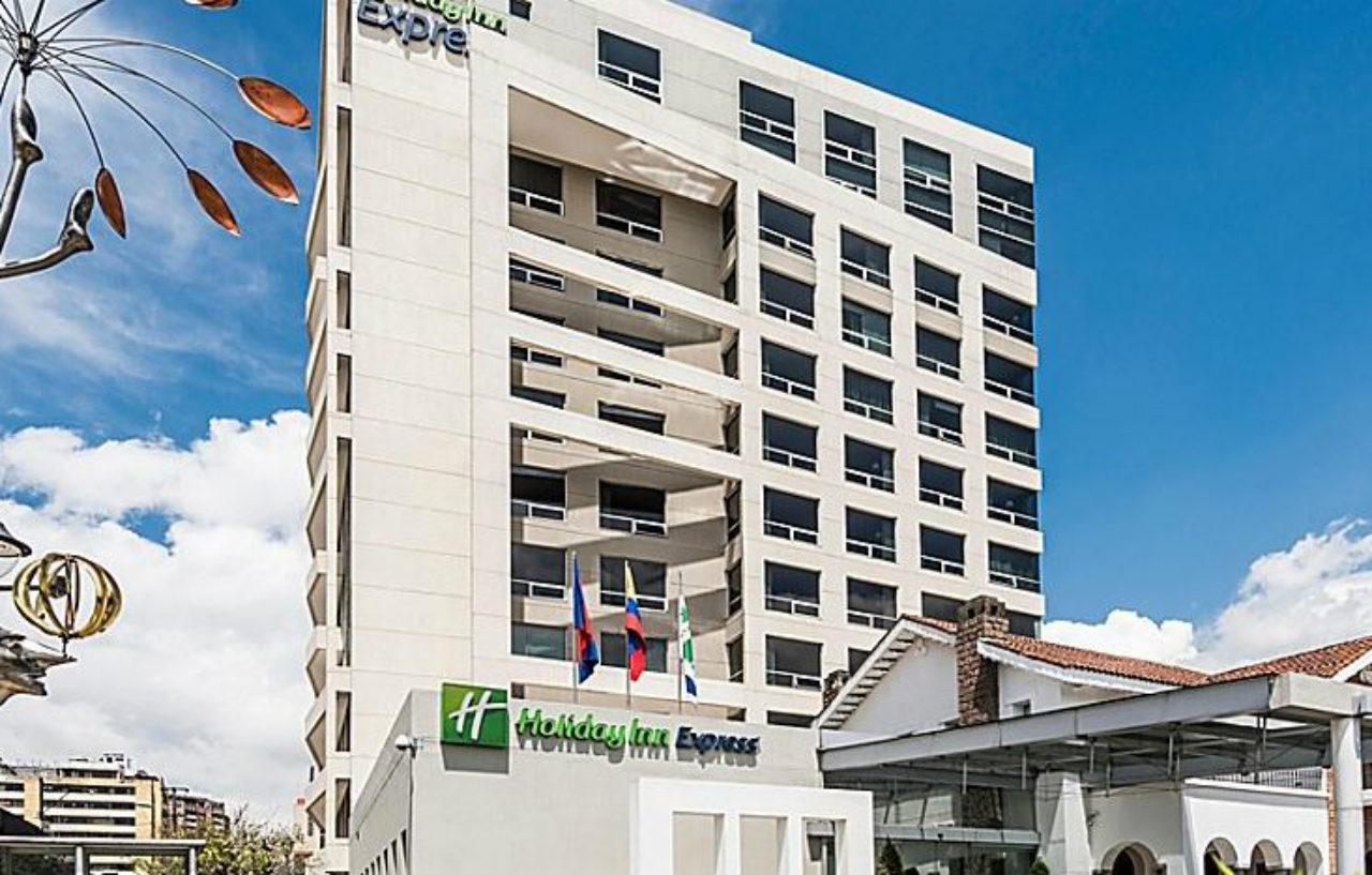 Holiday Inn Express Quito By Ihg Экстерьер фото